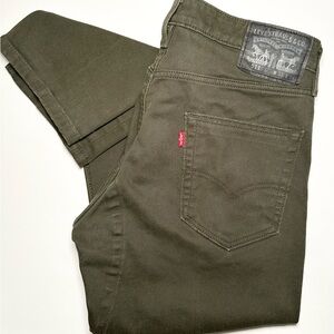 Men’s Levi, Drab Green, Like New